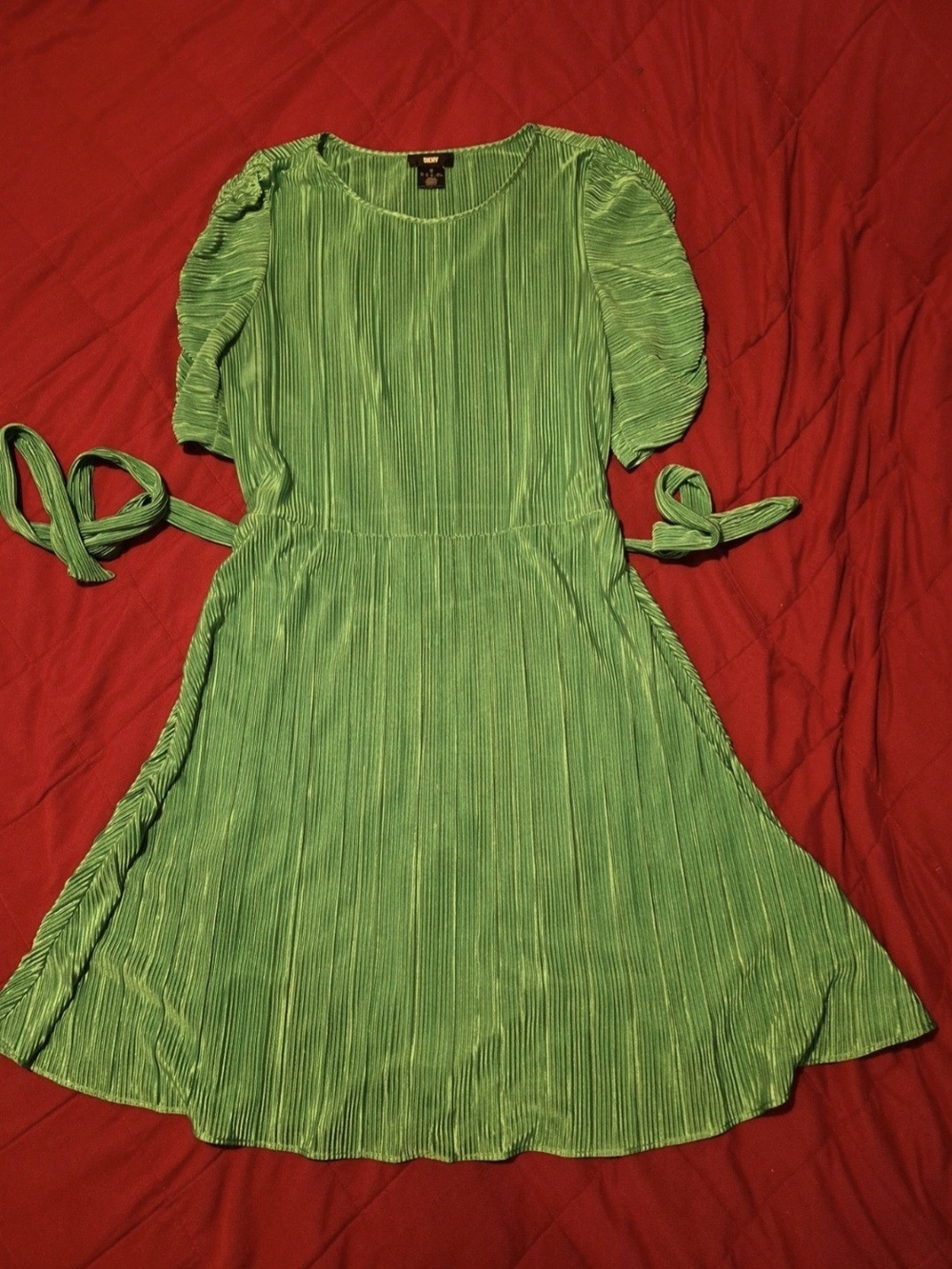 Dkny Green Pleated Midi Dress with Tie Waist